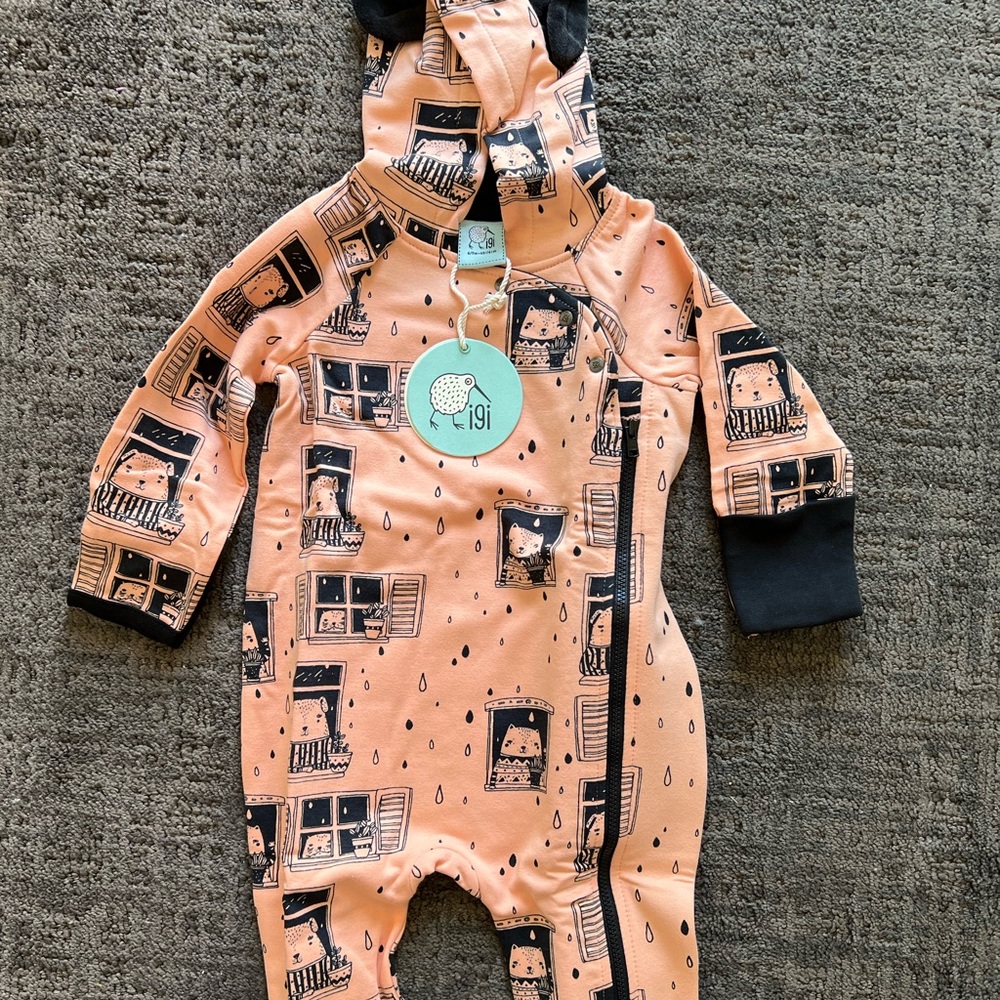 Igi natur baby onesie!